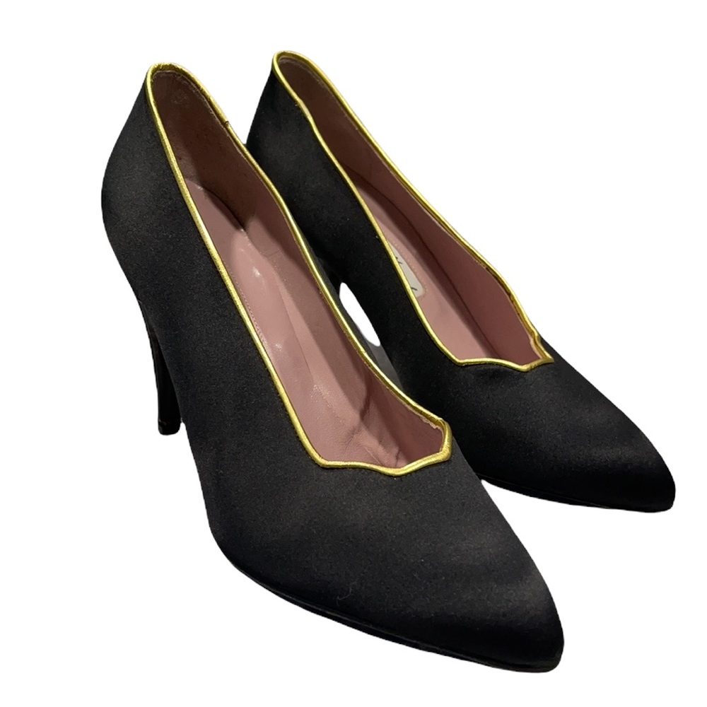 MISS MAUD PARIS Black satin pumps with gold piping Size 8.5